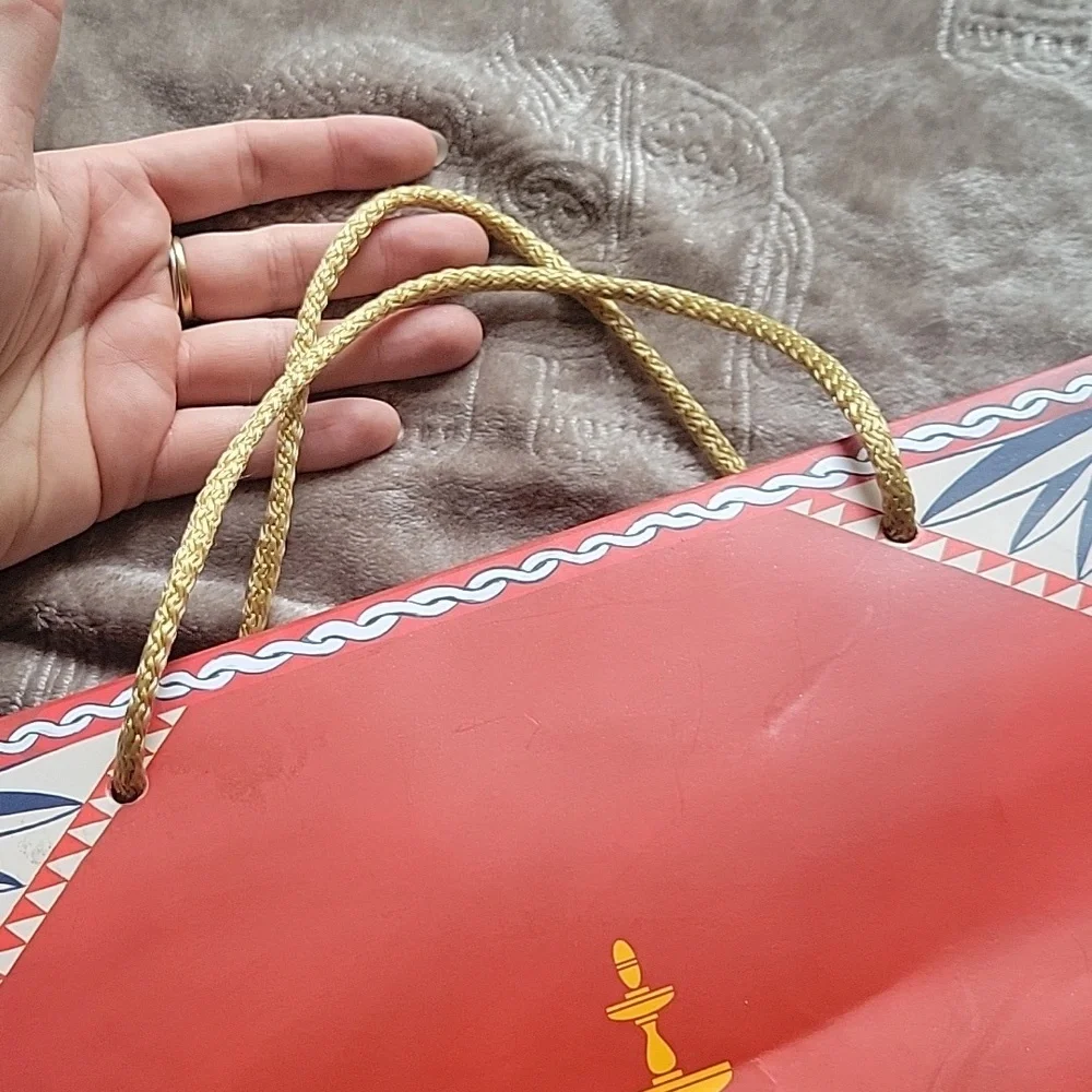 🍍5 for $20 • Dolce & Gabbana • Paper Bag - Picture 6 of 7